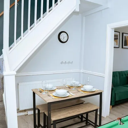 Cosy In Close To Appartement York