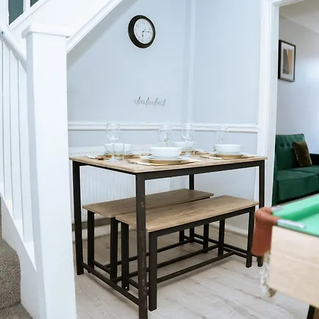 Daire Cosy In Close To